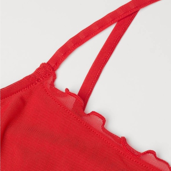 H&M RED SHORT, BODY CON FITTED DRESS - Picture 2 of 3